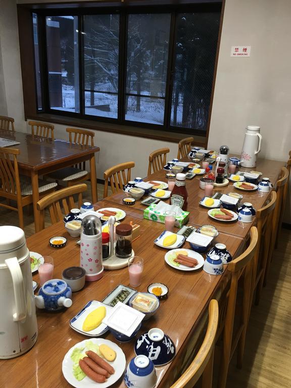 Onsen Minshuku Yutakaya Hotel Yuzawa  Buitenkant foto