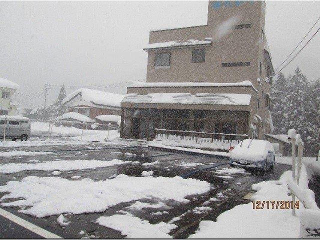 Onsen Minshuku Yutakaya Hotel Yuzawa  Buitenkant foto